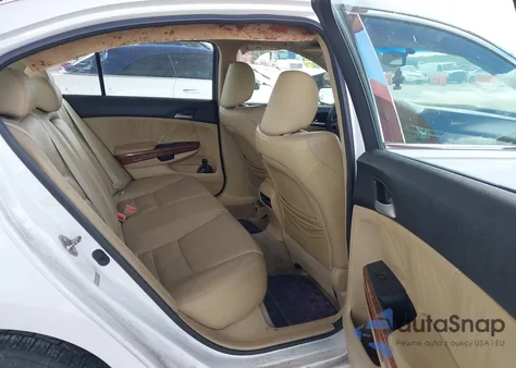 2012 Honda Accord 3.5 Ex-L from USA, damaged, VIN 1HGCP3F85CA016539